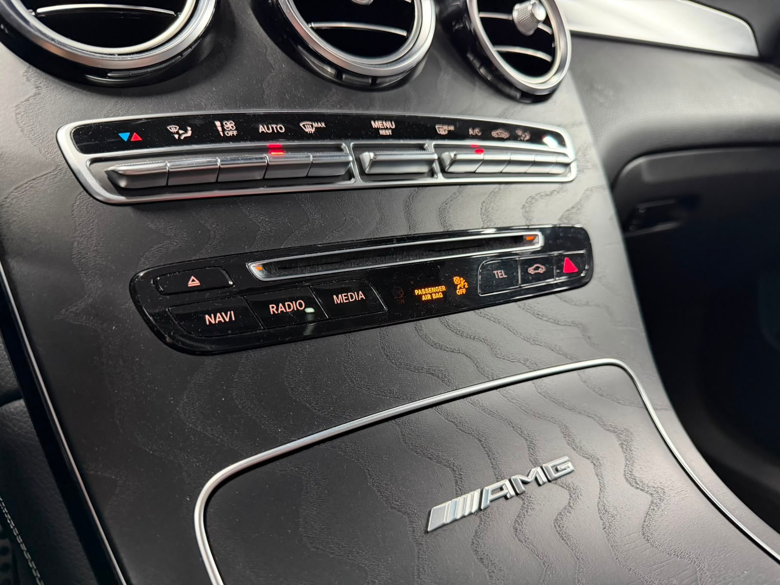 MERCEDES-BENZ MERCEDES-BENZ GLC 63 AMG Gray Limited All Black 510PS Performance 4Matic 9G-Tronic-image-24