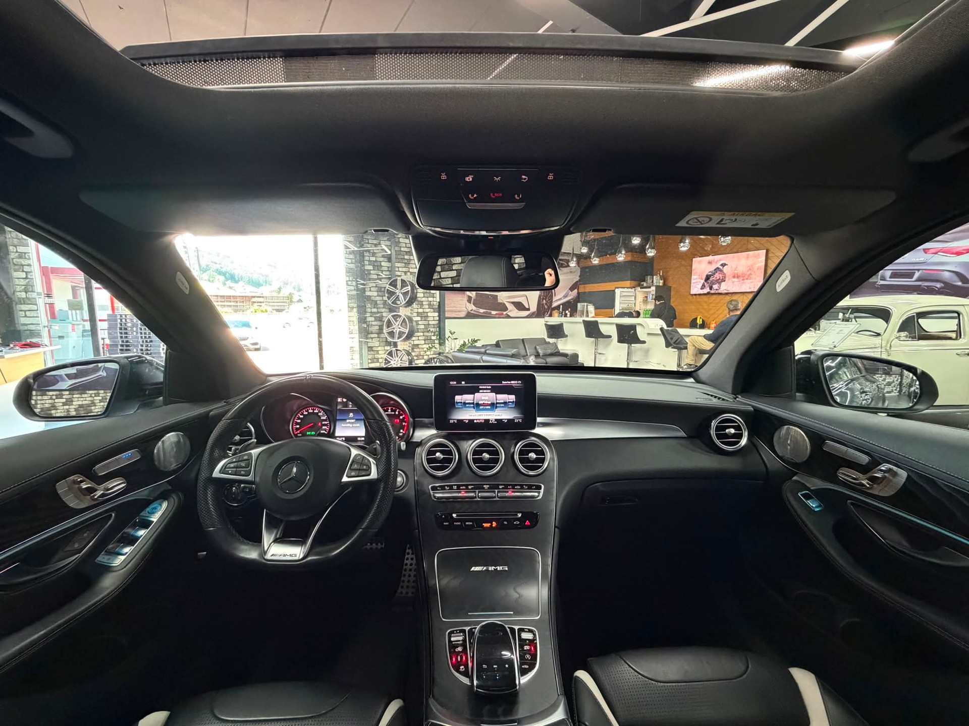 MERCEDES-BENZ MERCEDES-BENZ GLC 63 AMG Gray Limited All Black 510PS Performance 4Matic 9G-Tronic-image-28