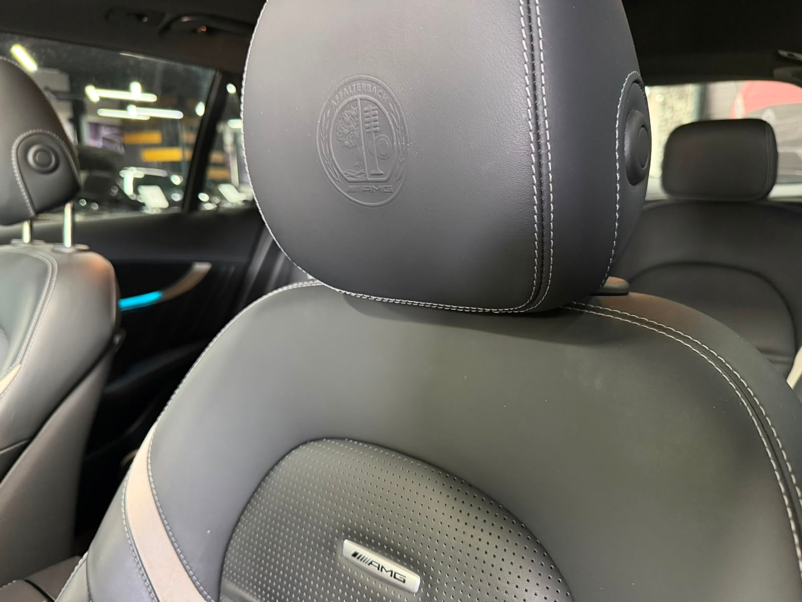 MERCEDES-BENZ MERCEDES-BENZ GLC 63 AMG Gray Limited All Black 510PS Performance 4Matic 9G-Tronic-image-16