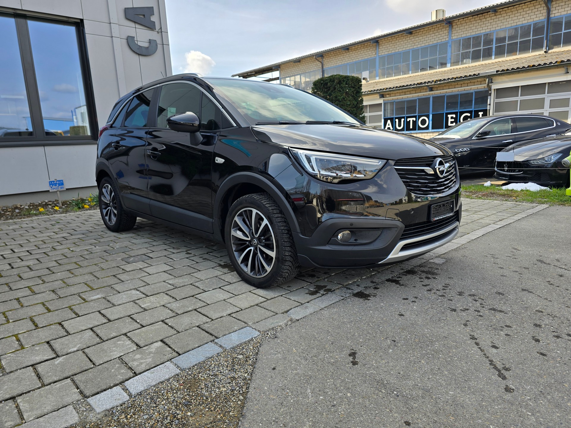 OPEL Crossland X 1.2i Ultimate Automatik-image-2