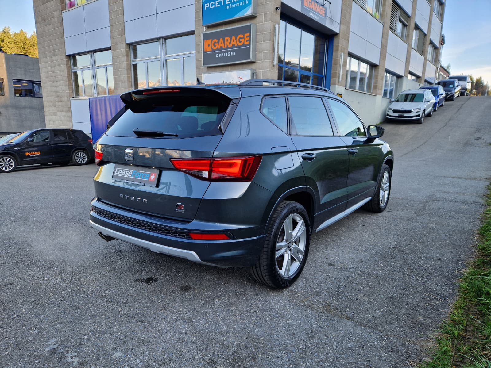SEAT Ateca 2.0 TSI FR 4Drive DSG-showroom-element-3