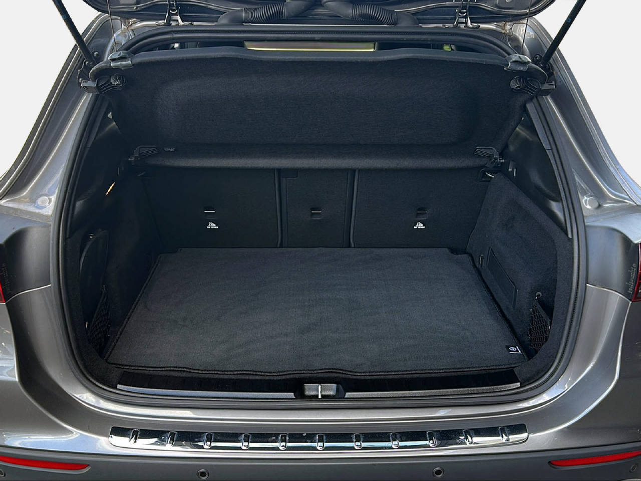 MERCEDES-BENZ GLA 35 AMG 4matic-image-13