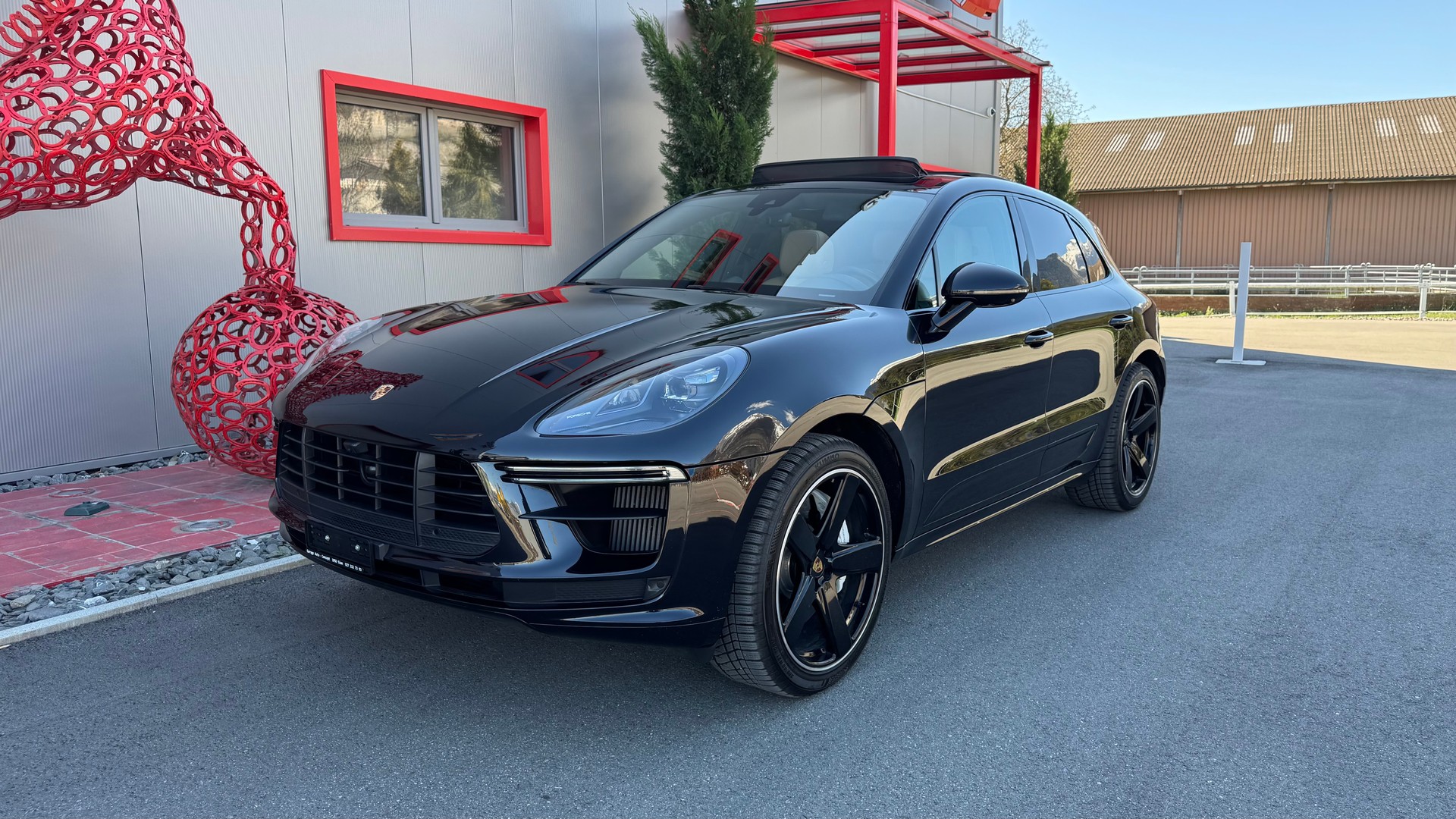 PORSCHE Macan Turbo PDK