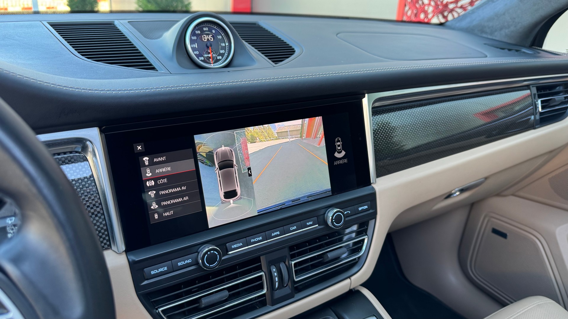 PORSCHE Macan Turbo PDK-image-16