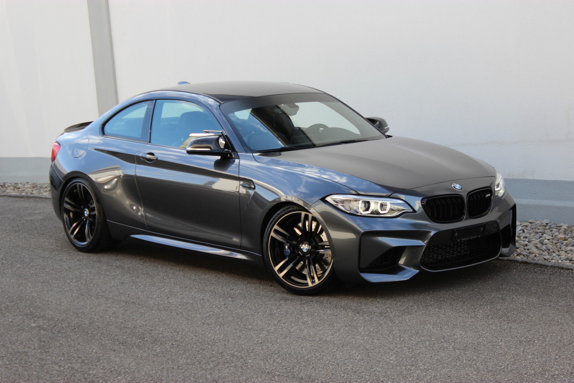 BMW M2 *HANDSCHALTUNG*-showroom-element-2