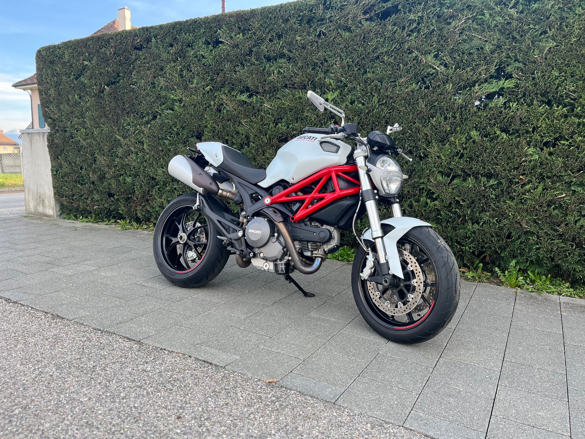 DUCATI Monster 796M ABS-image-5