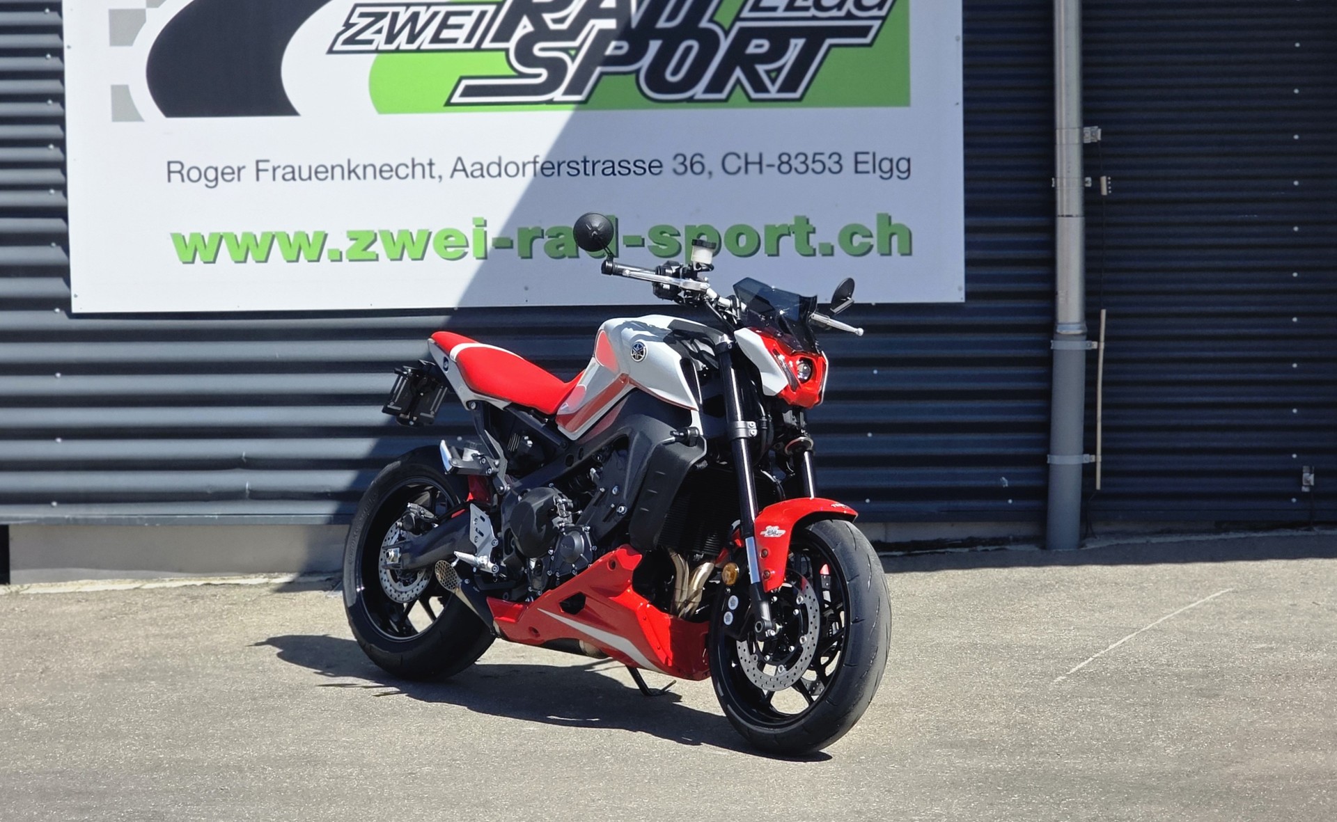 YAMAHA MT-09-image-3