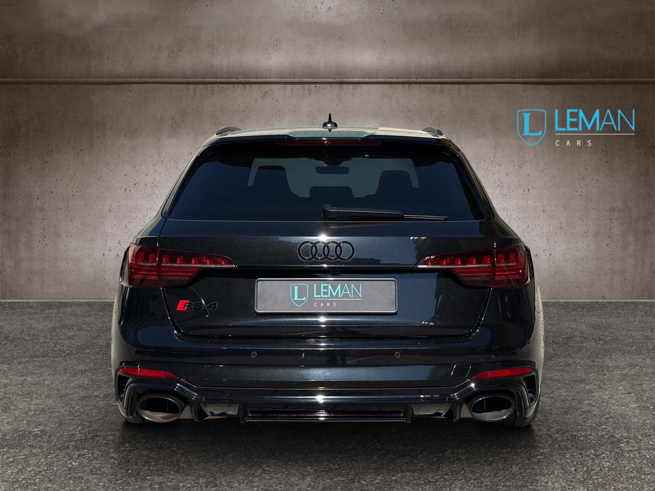 AUDI RS4 Avant quattro tiptronic-image-6