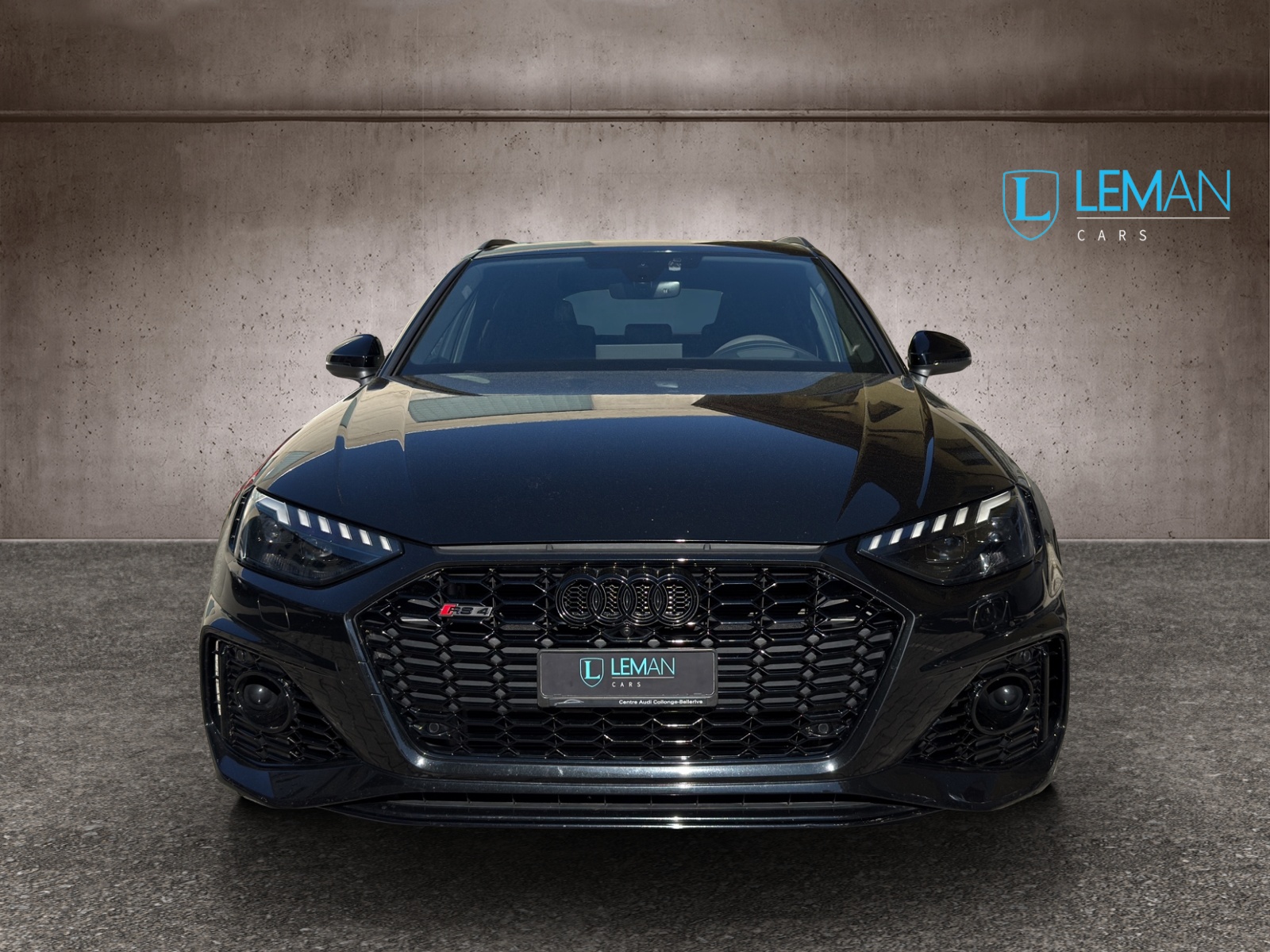AUDI RS4 Avant quattro tiptronic-image-1