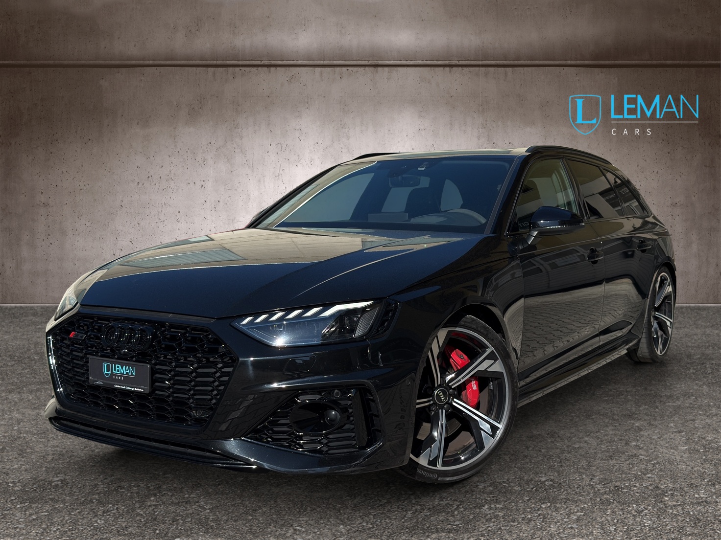 AUDI RS4 Avant quattro tiptronic