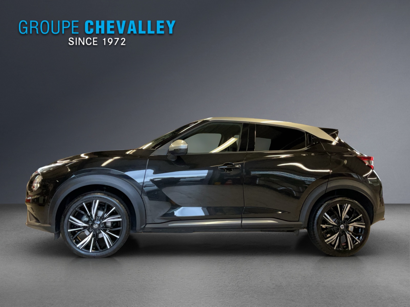 NISSAN Juke 1.0 DIG-T N-Des. DCT-showroom-element-2