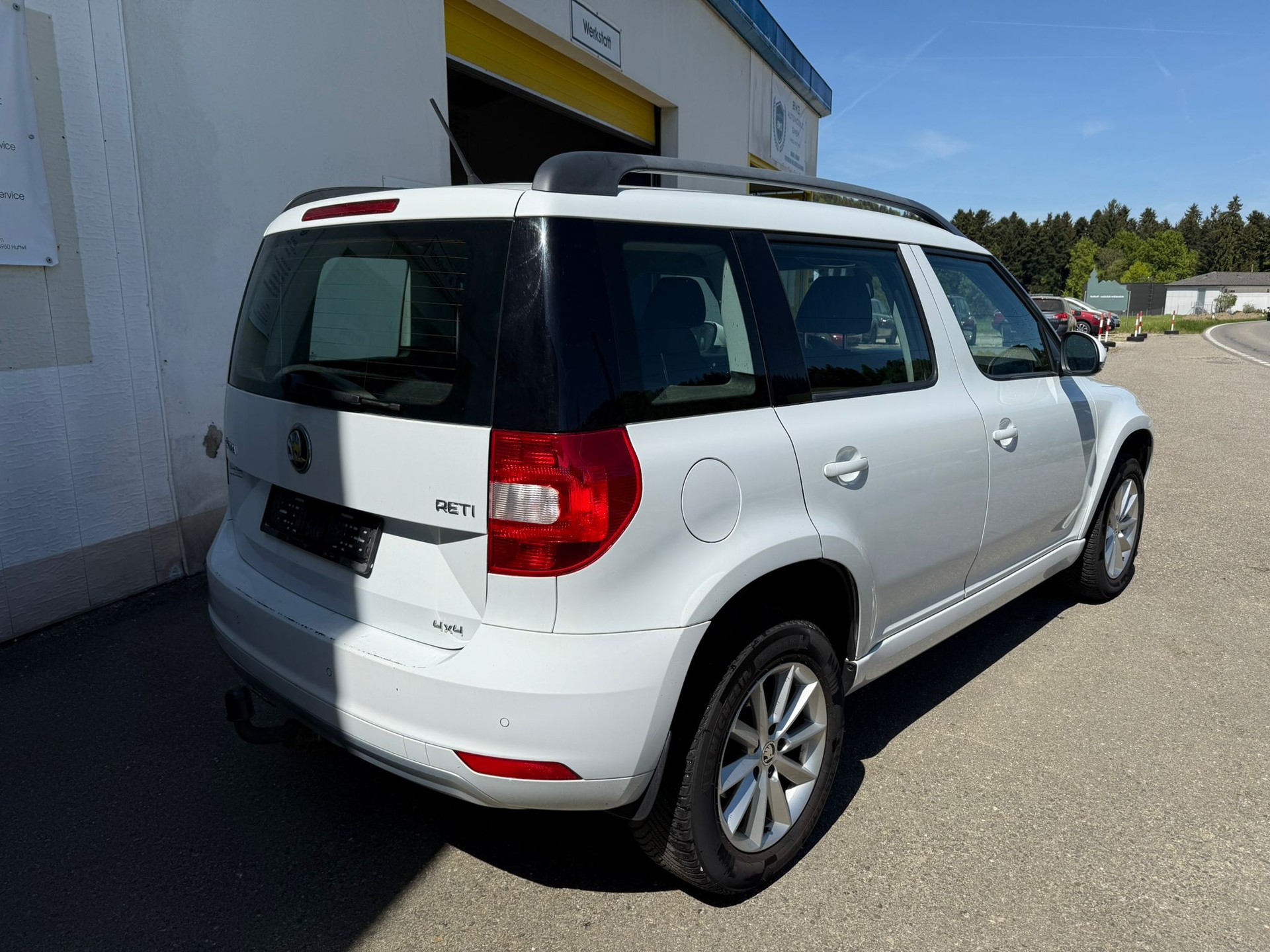 SKODA Yeti 2.0 TDI Ambition 4x4-image-2