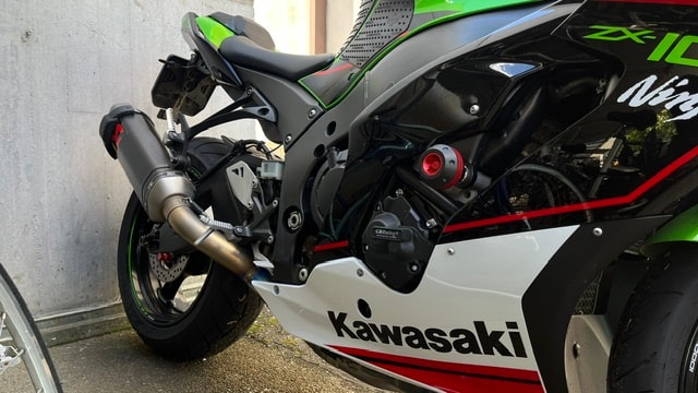 KAWASAKI Ninja ZX-10R-image-1