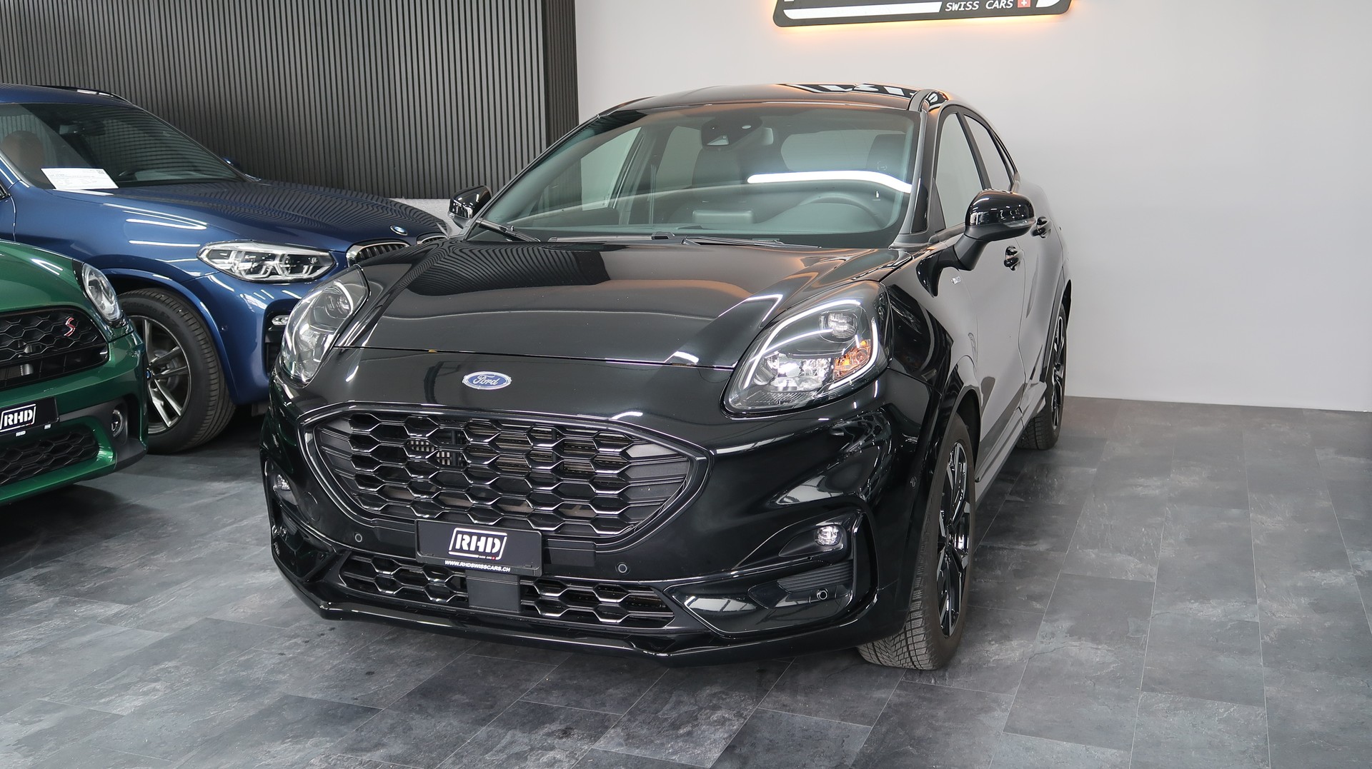 FORD Puma 1.0 MHEV ST-Line X Automat / CH / MFK / GARANTIE-showroom-element-3