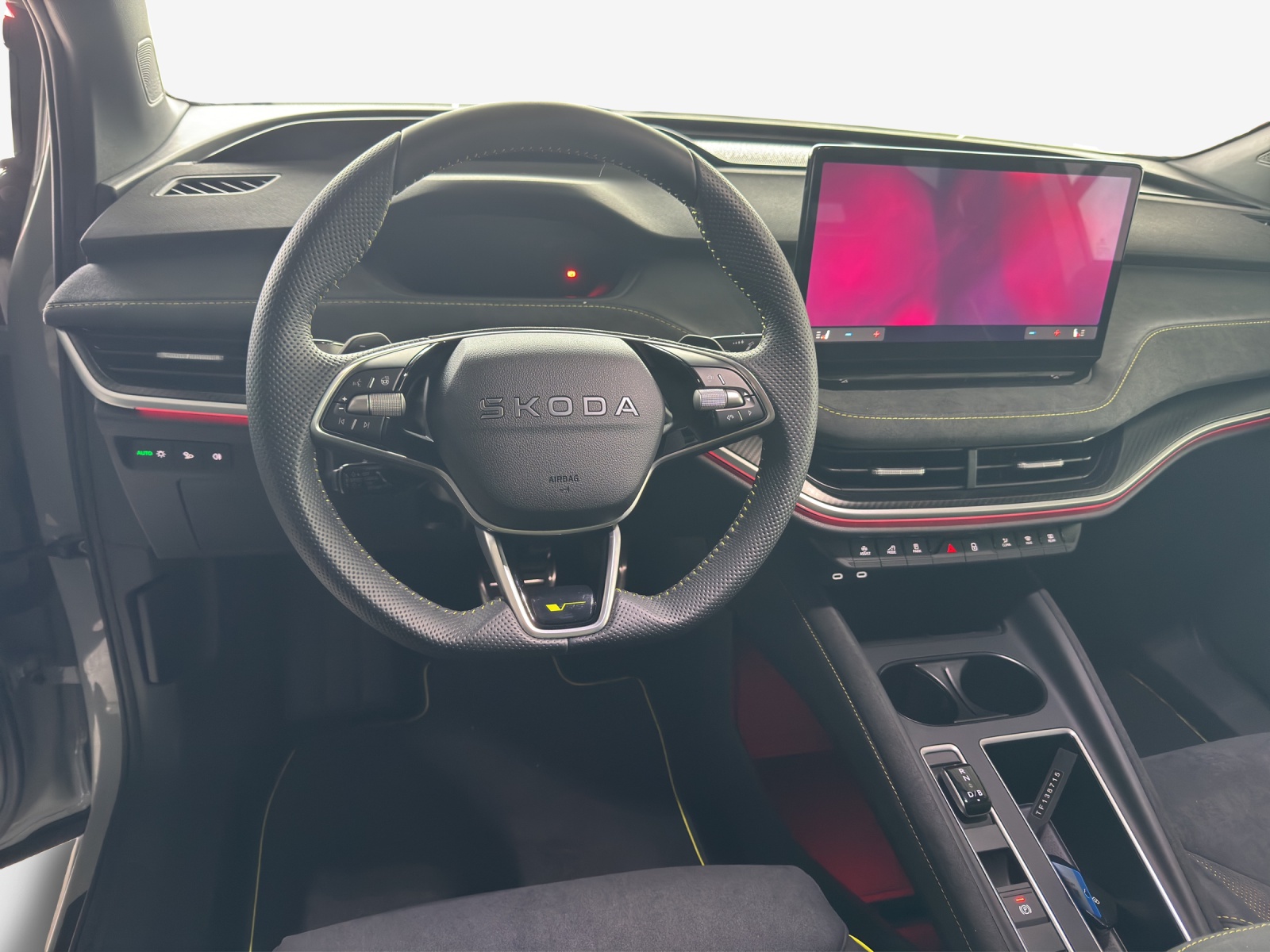 SKODA Elroq RS 4x4-image-9