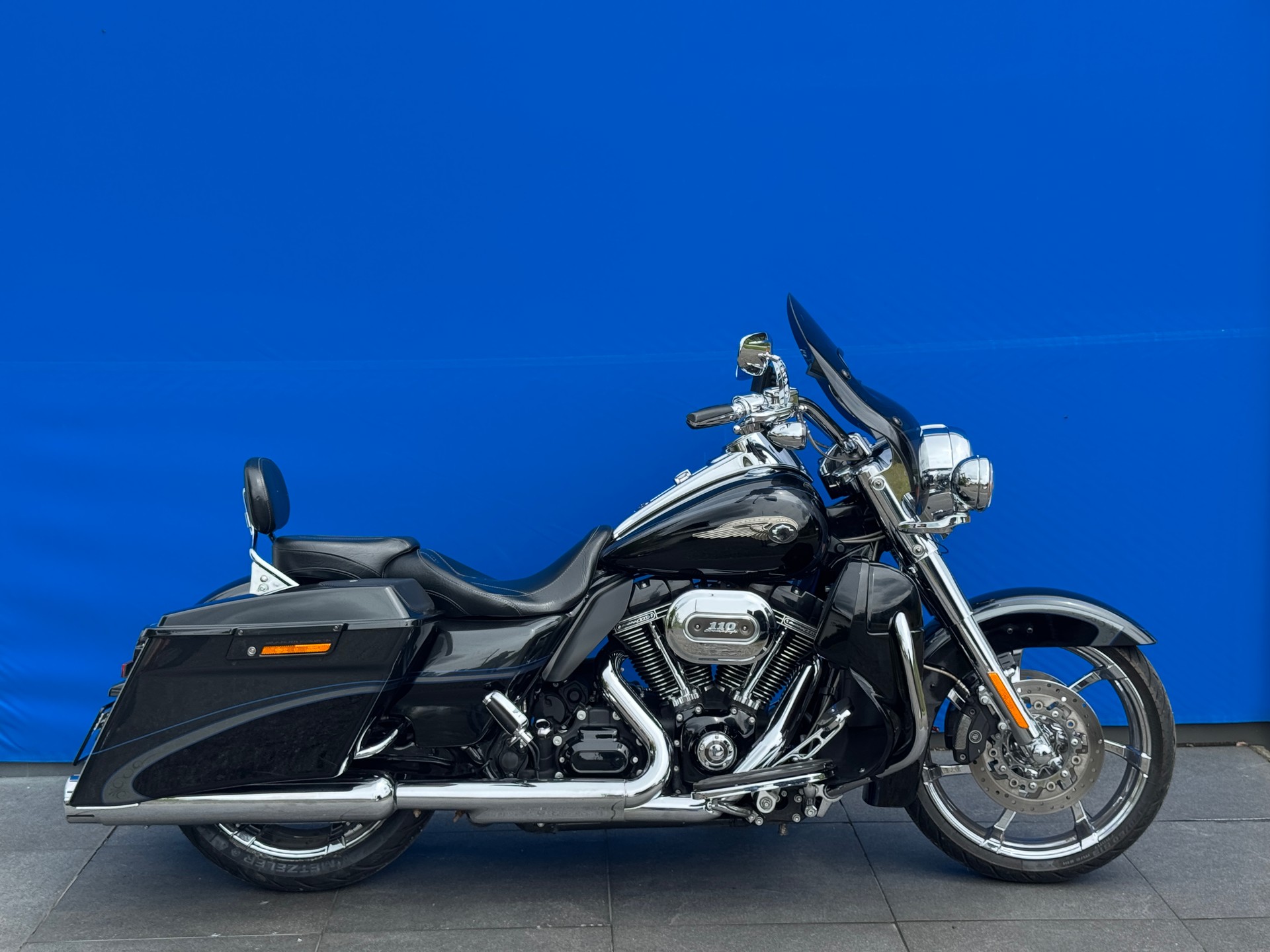 HARLEY-DAVIDSON FLHRSE5 Road King ABS CVO Screamin Eagle Anniv.