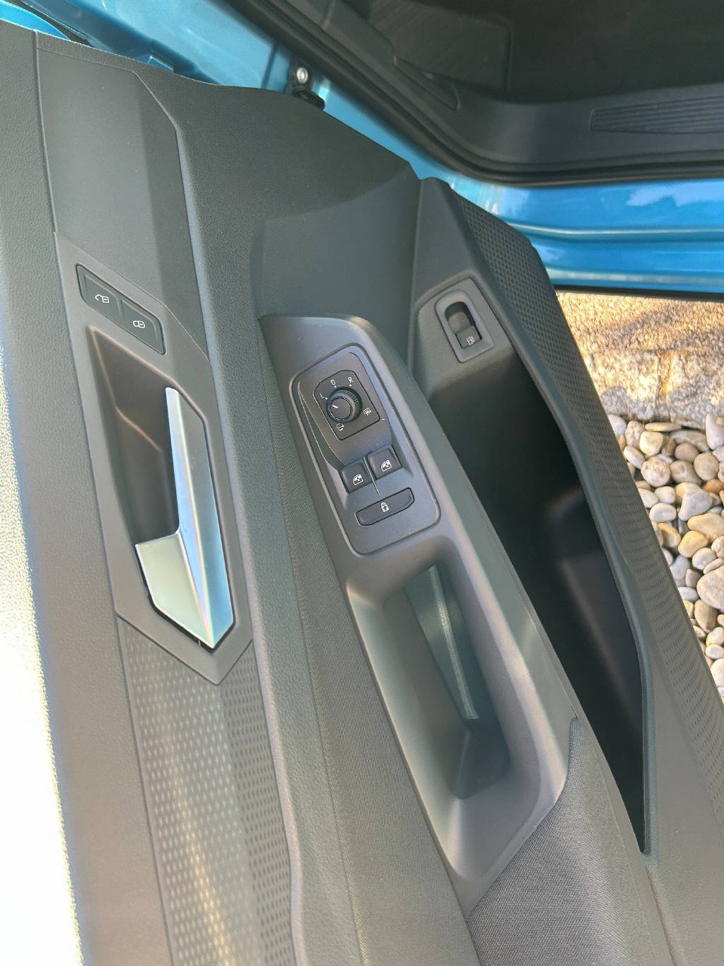 FORD TOURNEO CONNECT Grand 1.5 EcoBoost 150 Active PHEV-image-15