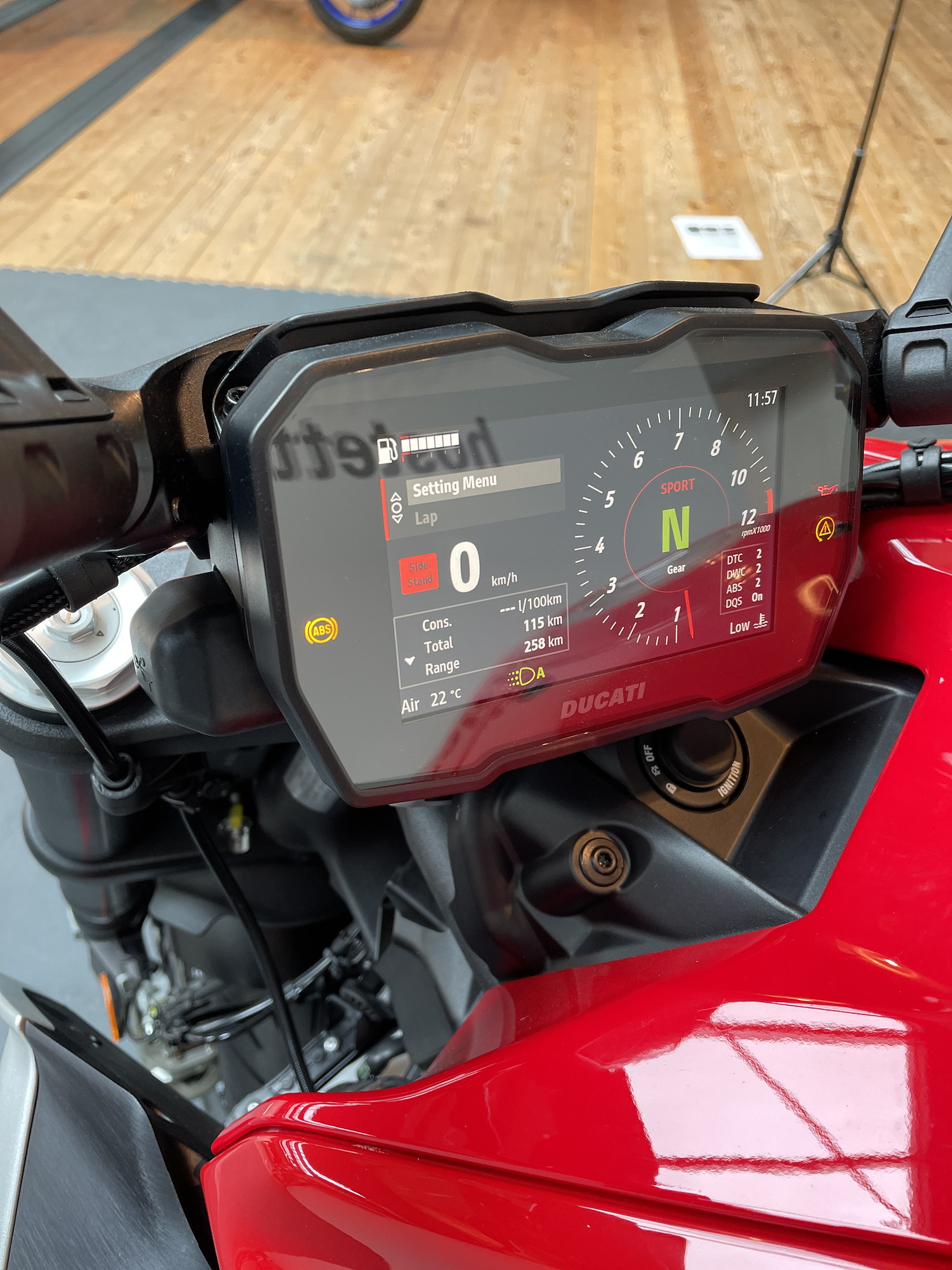 DUCATI Diavel V4-image-5