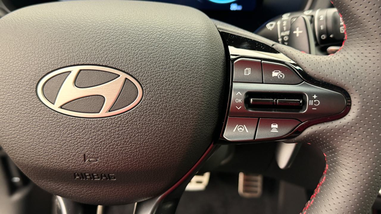 HYUNDAI i30 Wagon 1.5 T-GDi N Line 48V MH DCT-image-9