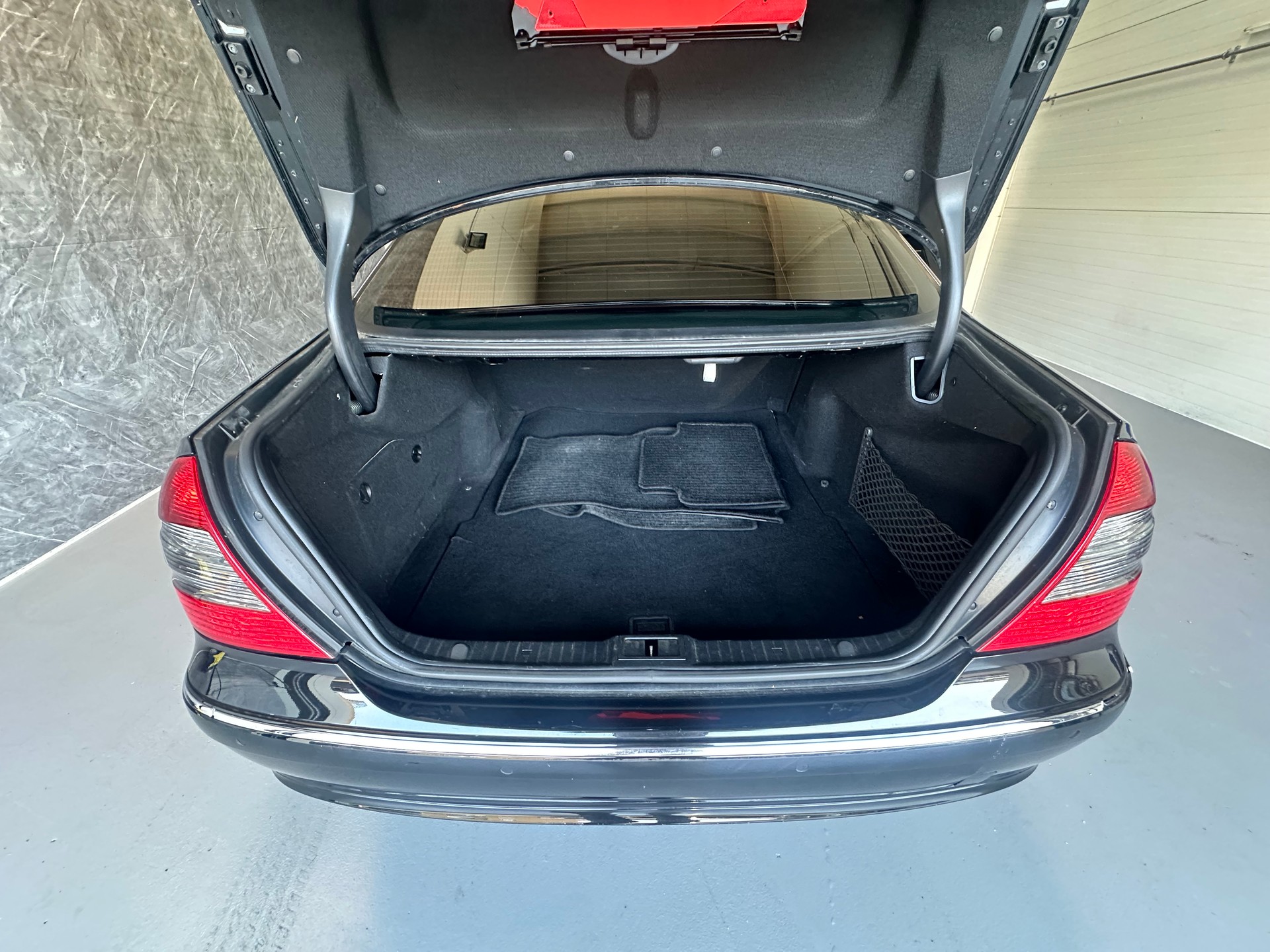 MERCEDES-BENZ E 320 CDI Elégance 7G-Tronic-image-14