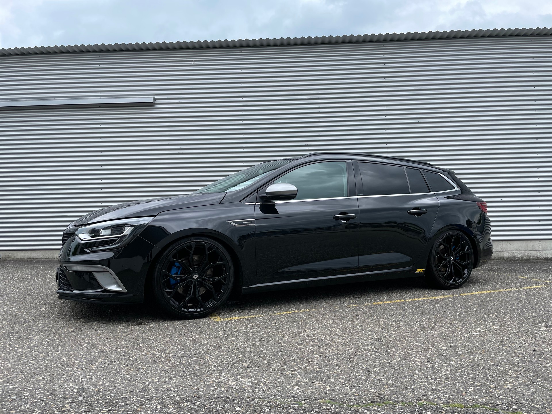 RENAULT Mégane Grandtour 1.6 16V Turbo GT Limited EDC *CH-Fahrzeug*-image-2