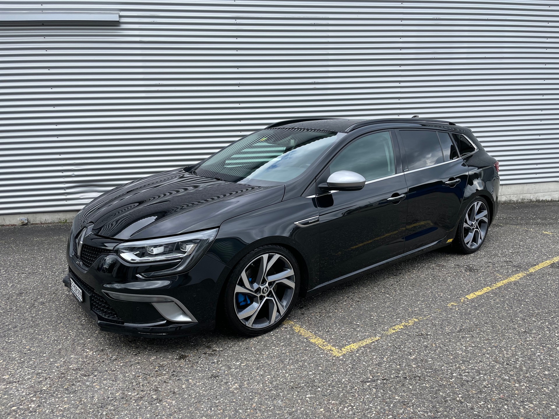RENAULT Mégane Grandtour 1.6 16V Turbo GT Limited EDC *CH-Fahrzeug*-image-8