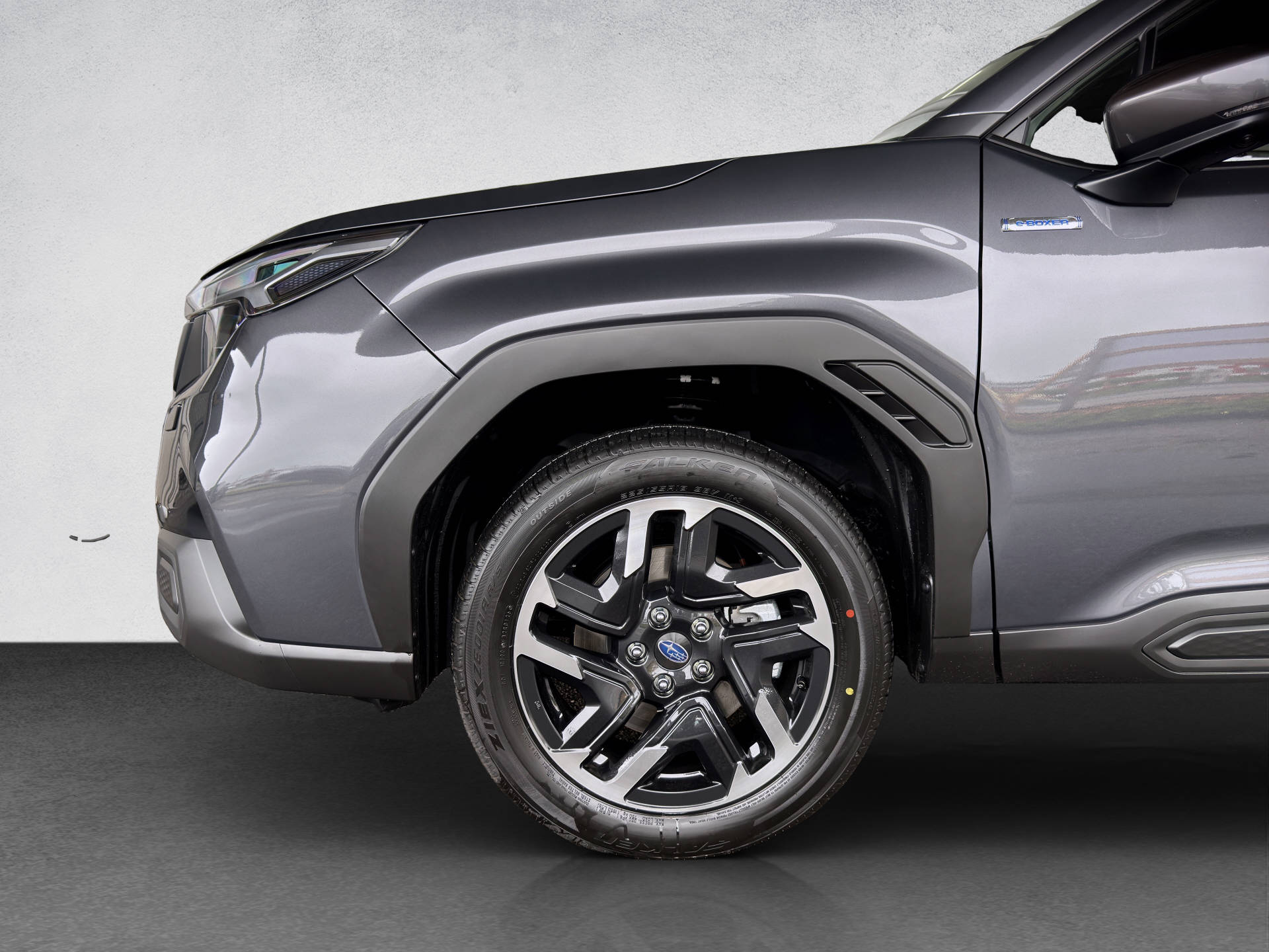SUBARU Forester Station 2.0i e-Boxer Swiss Plus-image-2