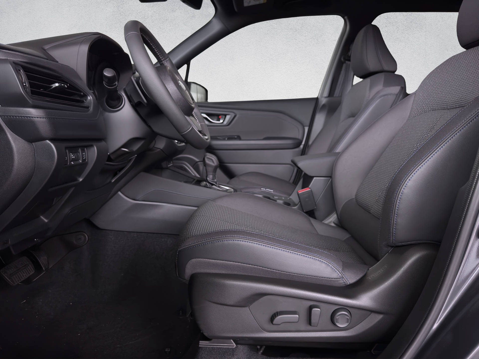 SUBARU Forester Station 2.0i e-Boxer Swiss Plus-image-14