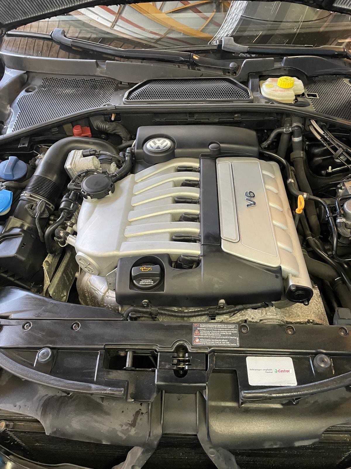 VW Phaeton L 3.2 V6 4Motion-image-12
