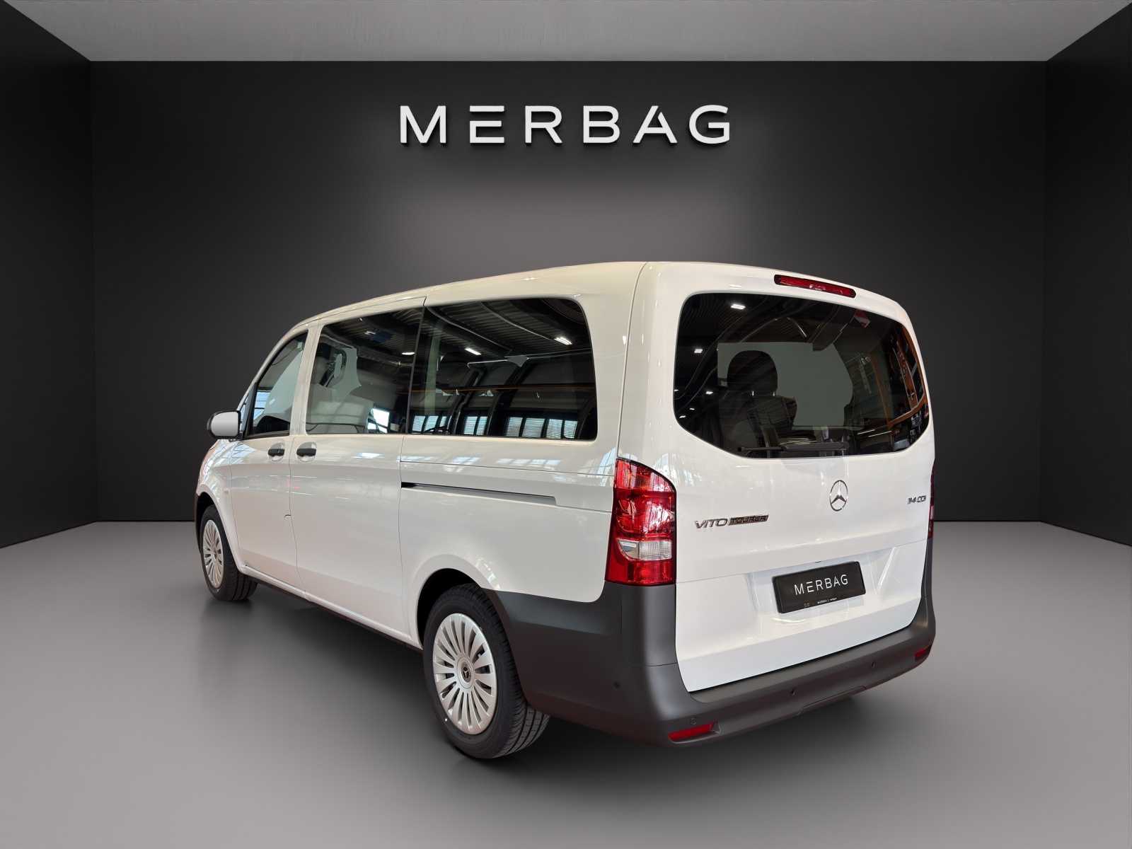 MERCEDES-BENZ Vito 114 CDI Lang Tourer 9G-Tronic Pro-image-3