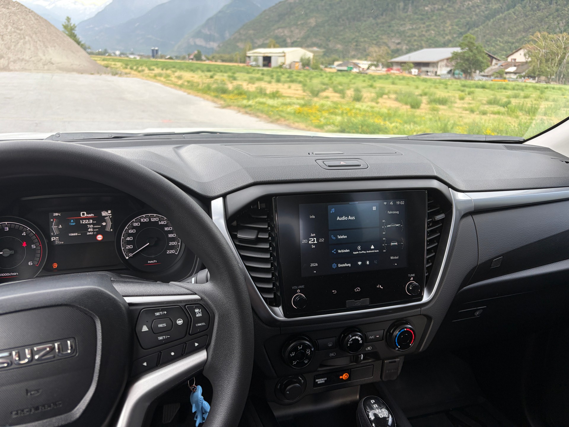 ISUZU 1.9 DDi N60 BB+ 4x4-image-4