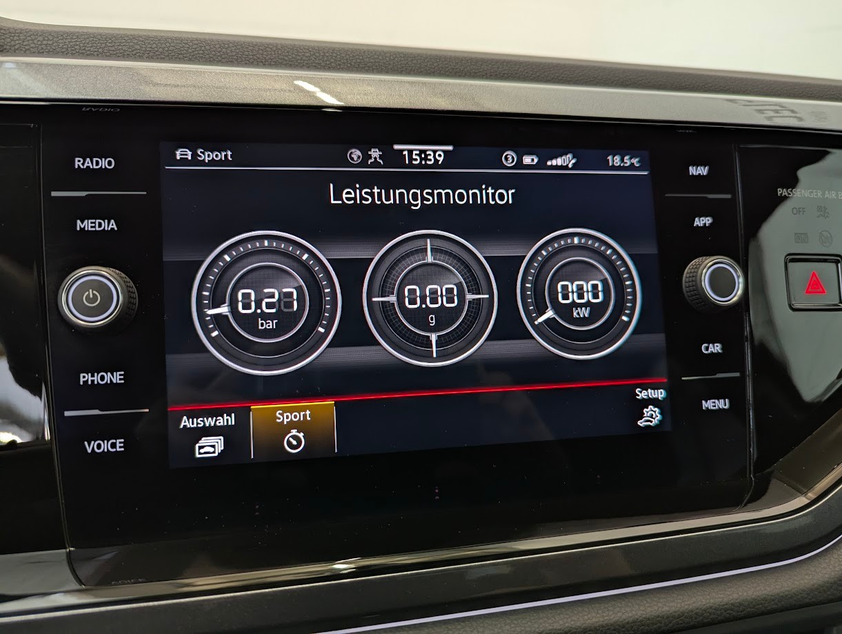 VW Polo 2.0 TSI GTI DSG*1.HAND WERKSGAR IQ-MATRIX LED SITZHEIZUNG KLIMAAUTO FULL-ASSISTS WIRELESS-APP*-image-16