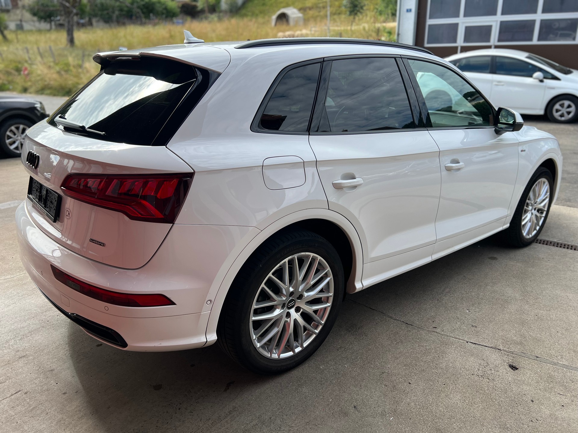 AUDI Q5 2.0 TFSI sport quattro S-tronic / S-Line /-image-6