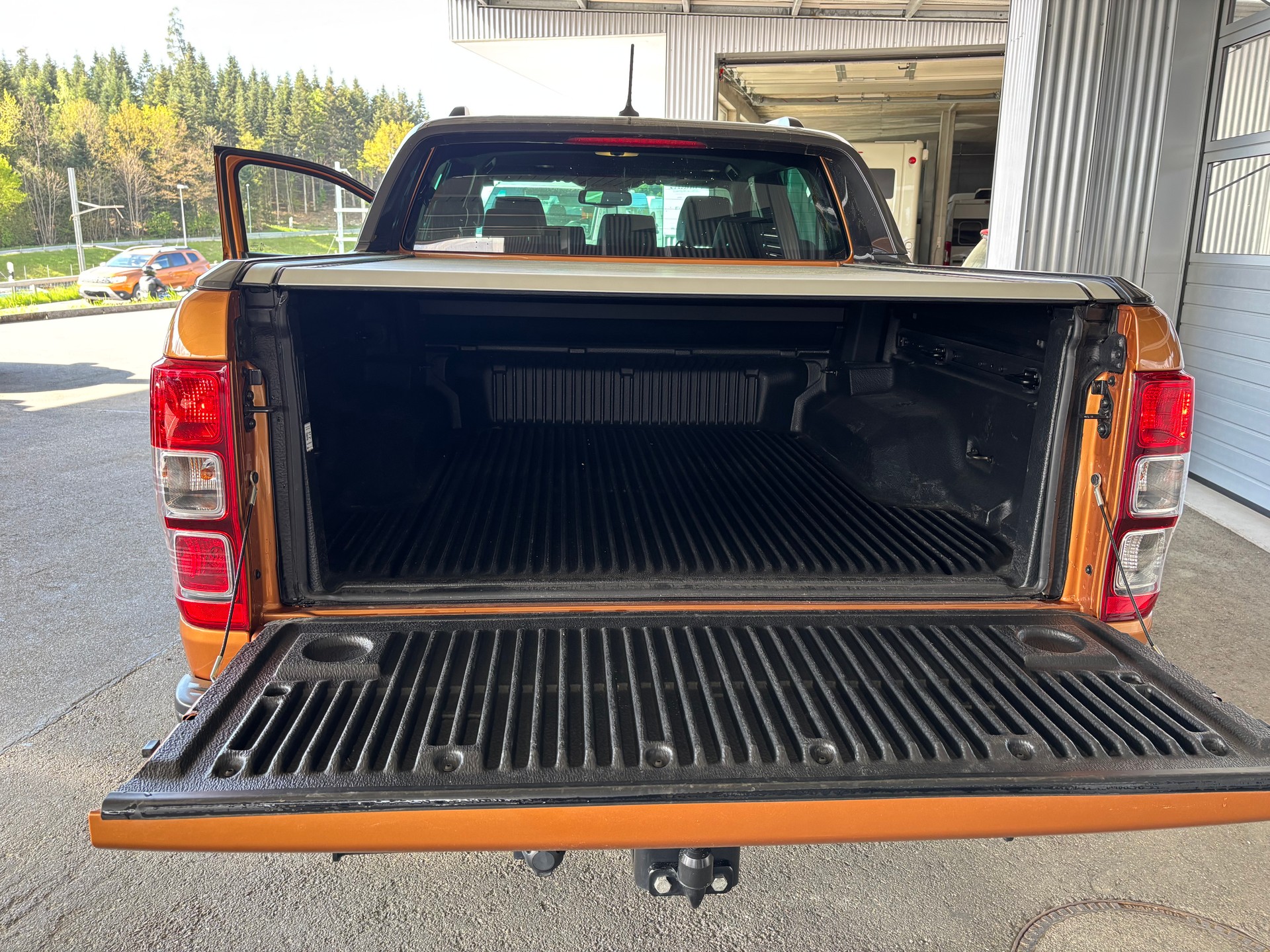 FORD Ranger Wildtrak 2.0 Eco Blue e-4WD Automat-image-10