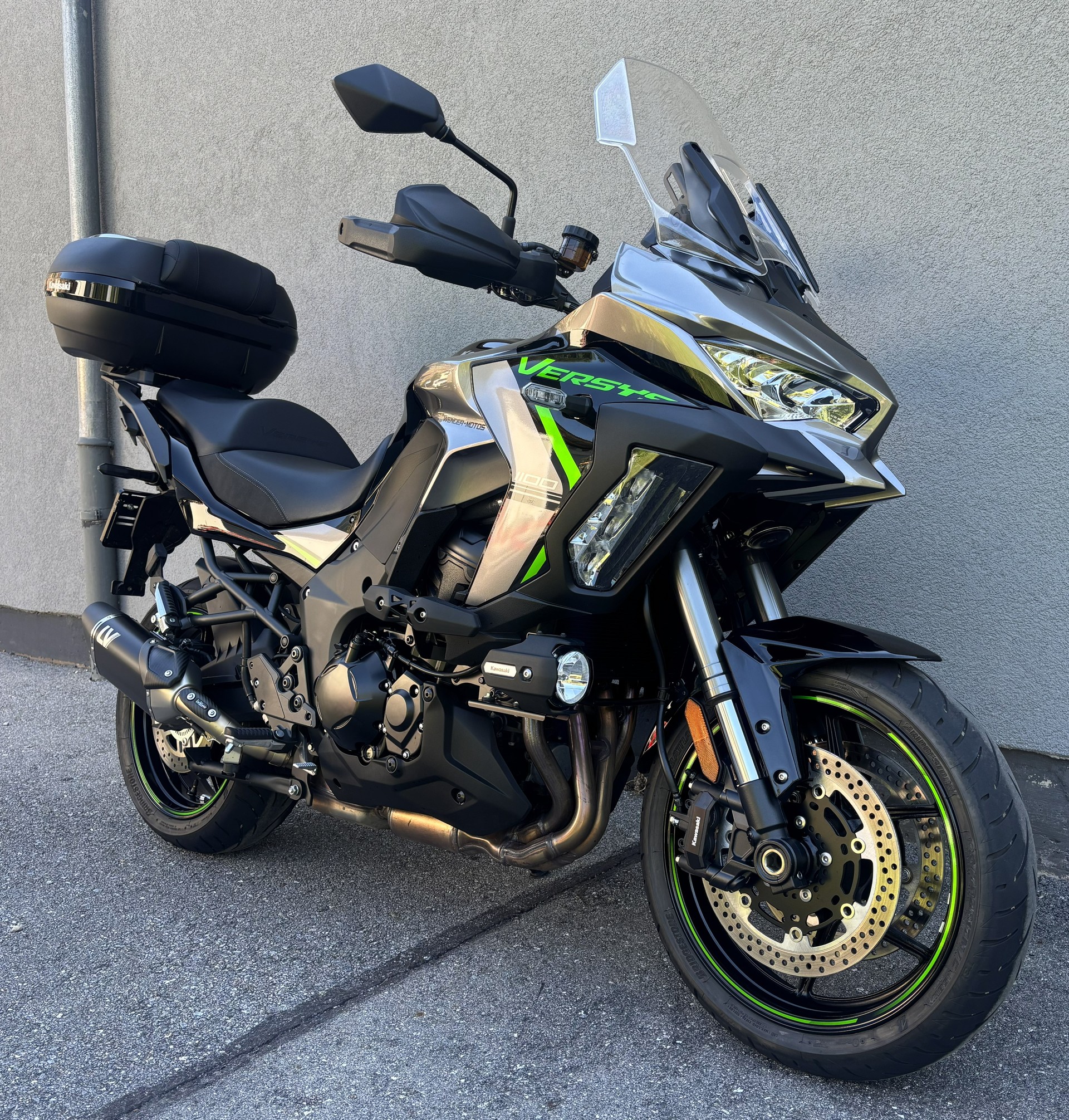KAWASAKI Versys 1100 SE Grand Tourer-image-1