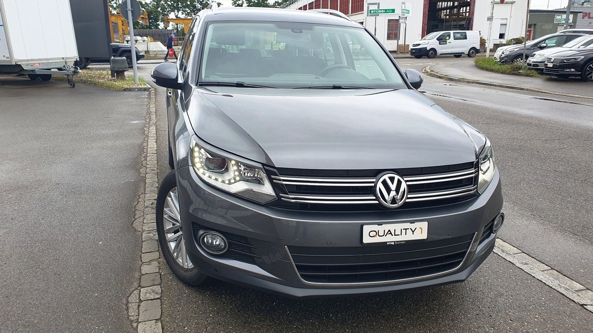 VW Tiguan 2.0 TSI Cup 4Motion DSG-showroom-element-1