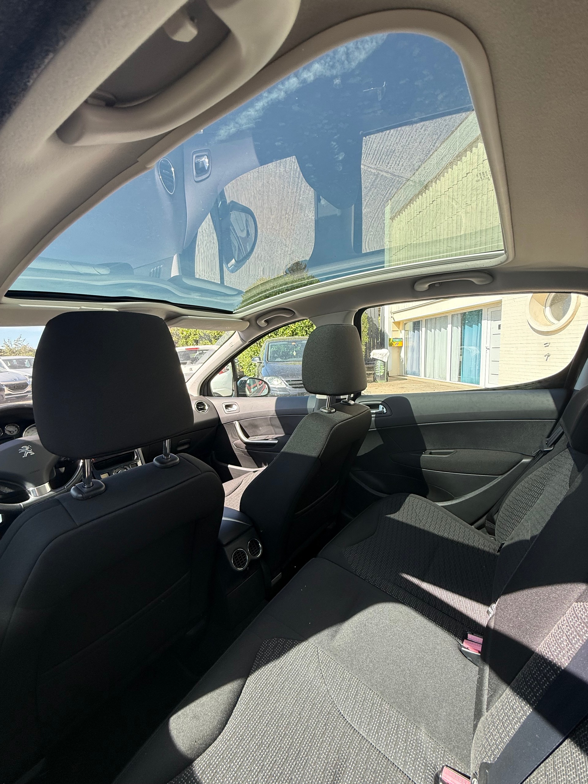 PEUGEOT 308 1.6 16V T Sport Pack-image-9