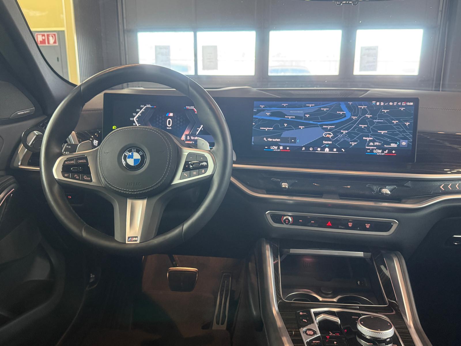 BMW X6 30d xDrive-image-18