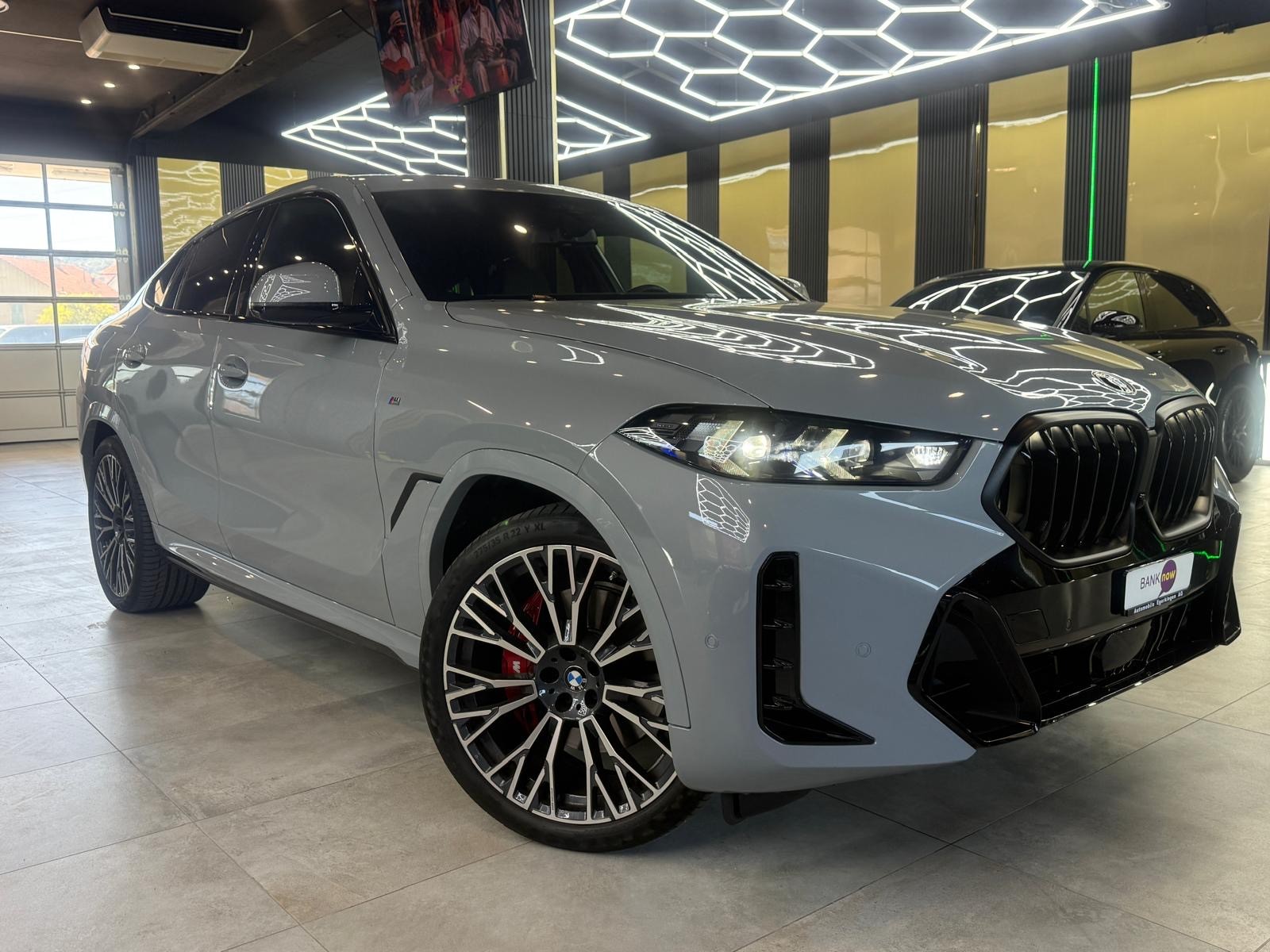 BMW X6 30d xDrive-showroom-element-2