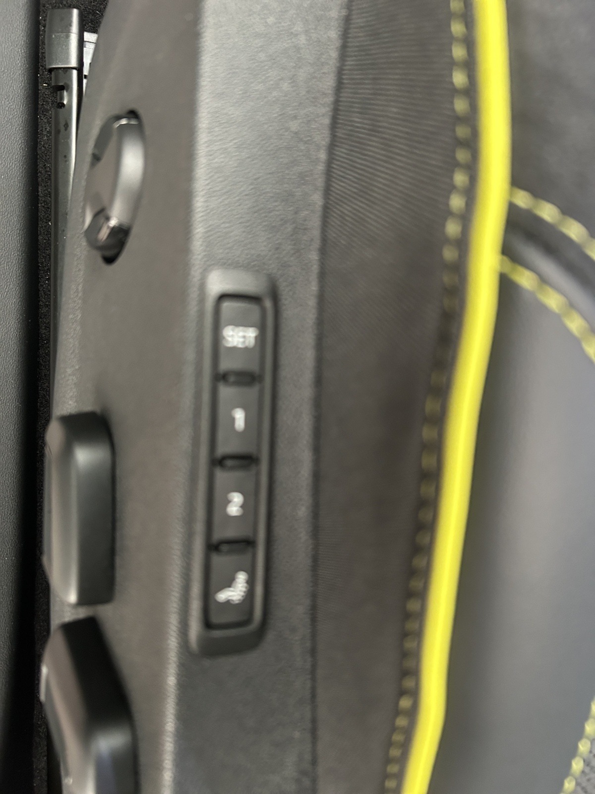 SKODA Elroq RS 4x4 - Anhängekupplung - Head-up Display - 360°Kamera - 5 Jahre Garantie-image-9