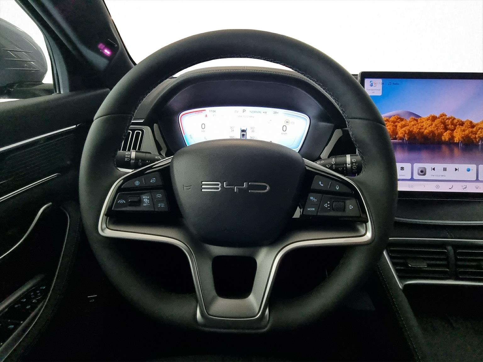 BYD Seal U DM-i Comfort FWD-image-8