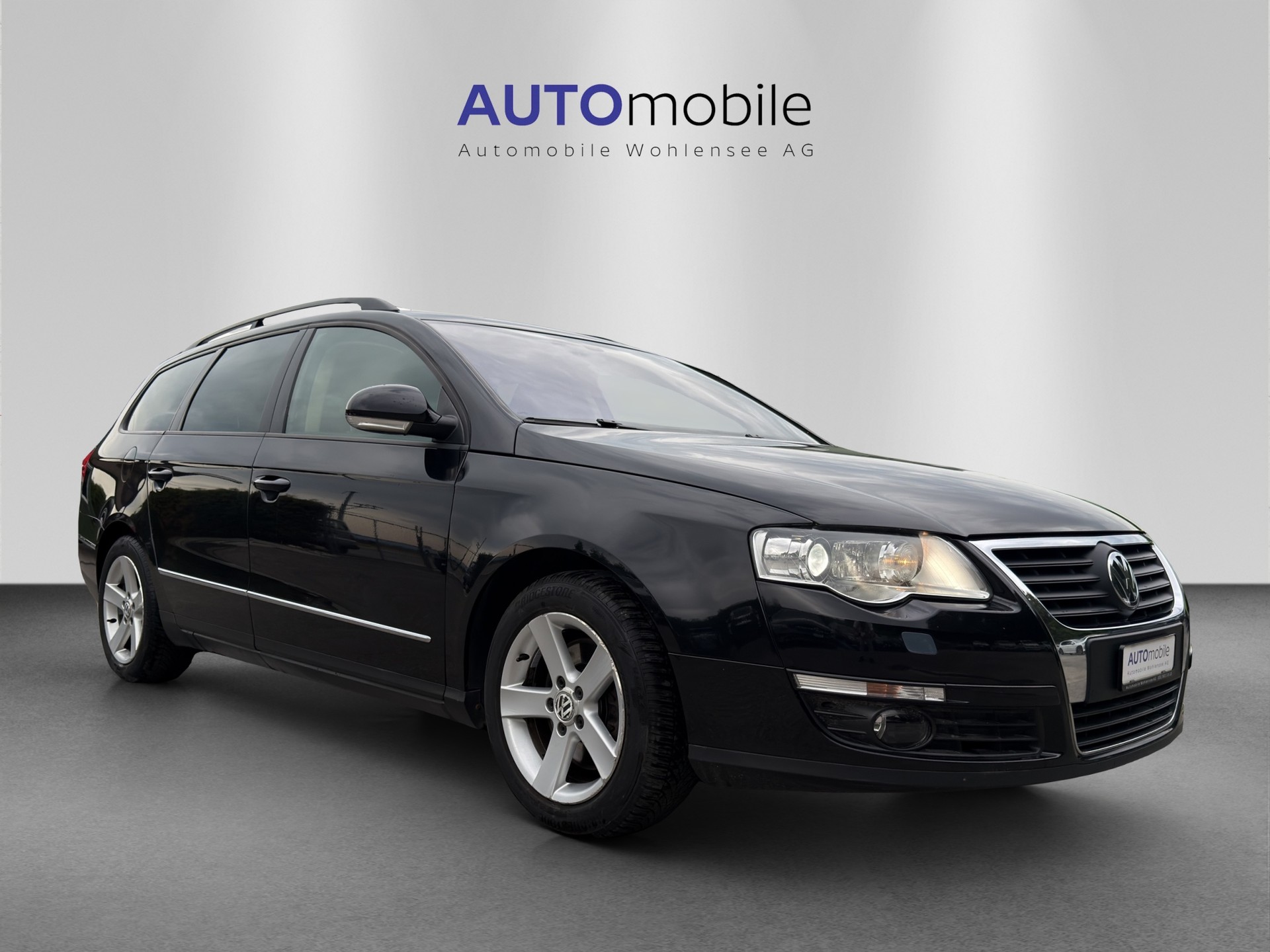 VW Passat Variant 2.0T FSI Sportline-showroom-element-3