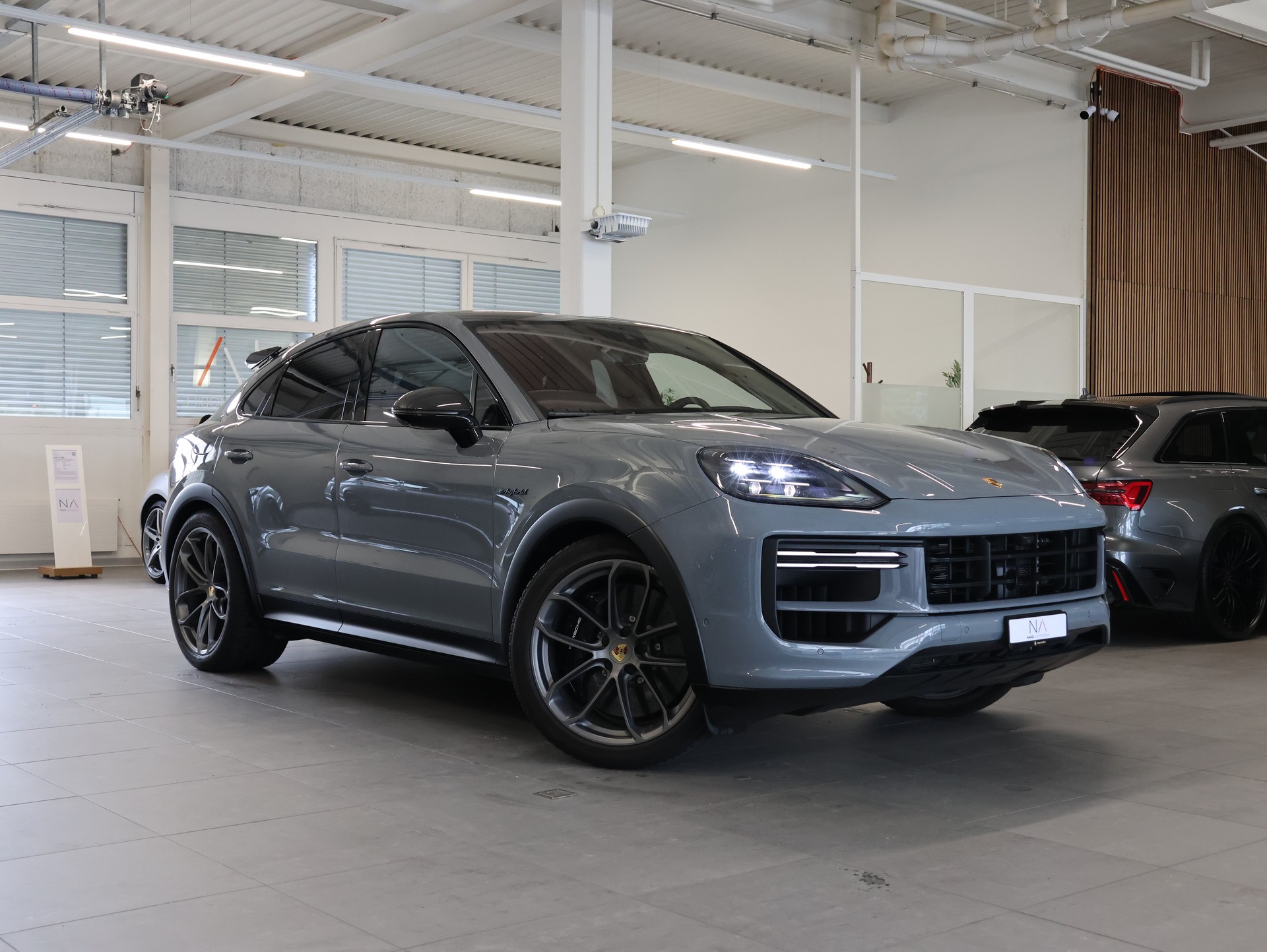 PORSCHE Cayenne Turbo E-Hybrid Tiptronic *360-Kamera* *Burmester* *Sitzheizung*