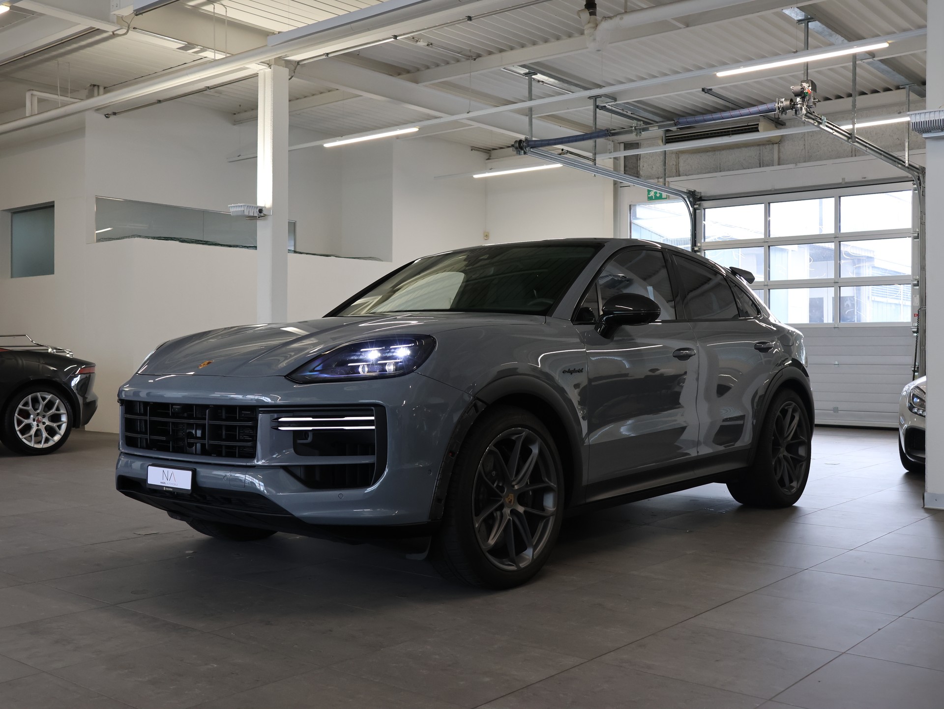 PORSCHE Cayenne Turbo E-Hybrid Tiptronic *360-Kamera* *Burmester* *Sitzheizung*-showroom-element-3