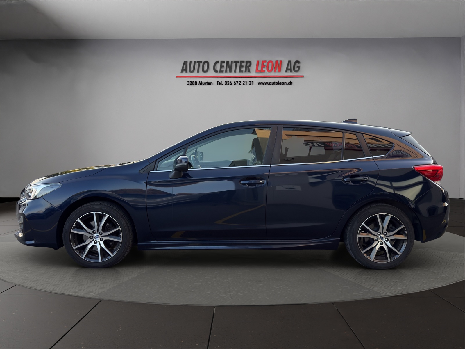 SUBARU Impreza 2.0 Luxury AWD Lineartronic-showroom-element-2