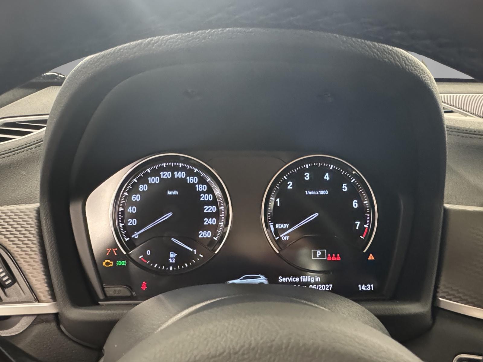 BMW X2 20i xDrive SAG-image-16