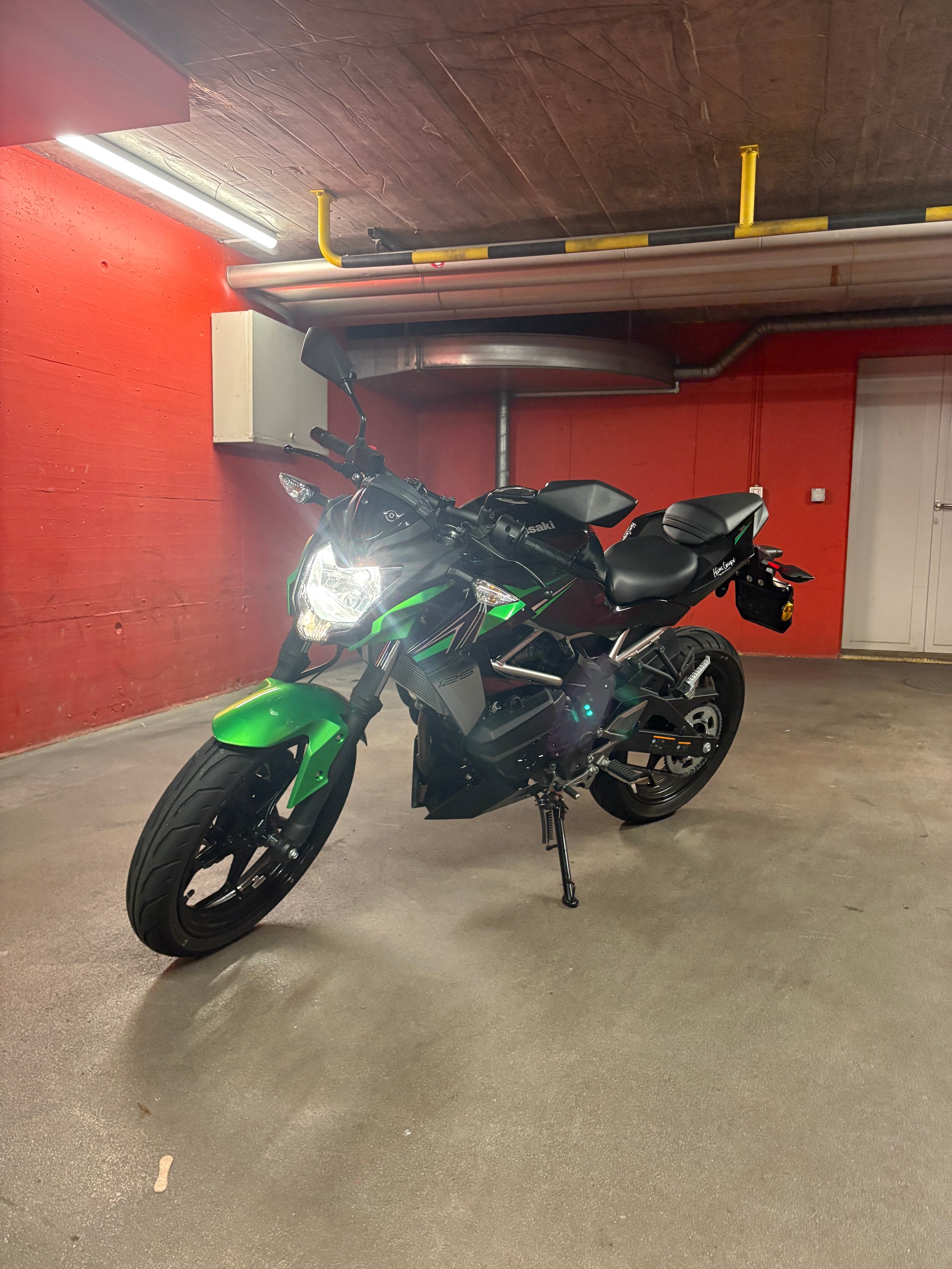 KAWASAKI Z 125-image-0