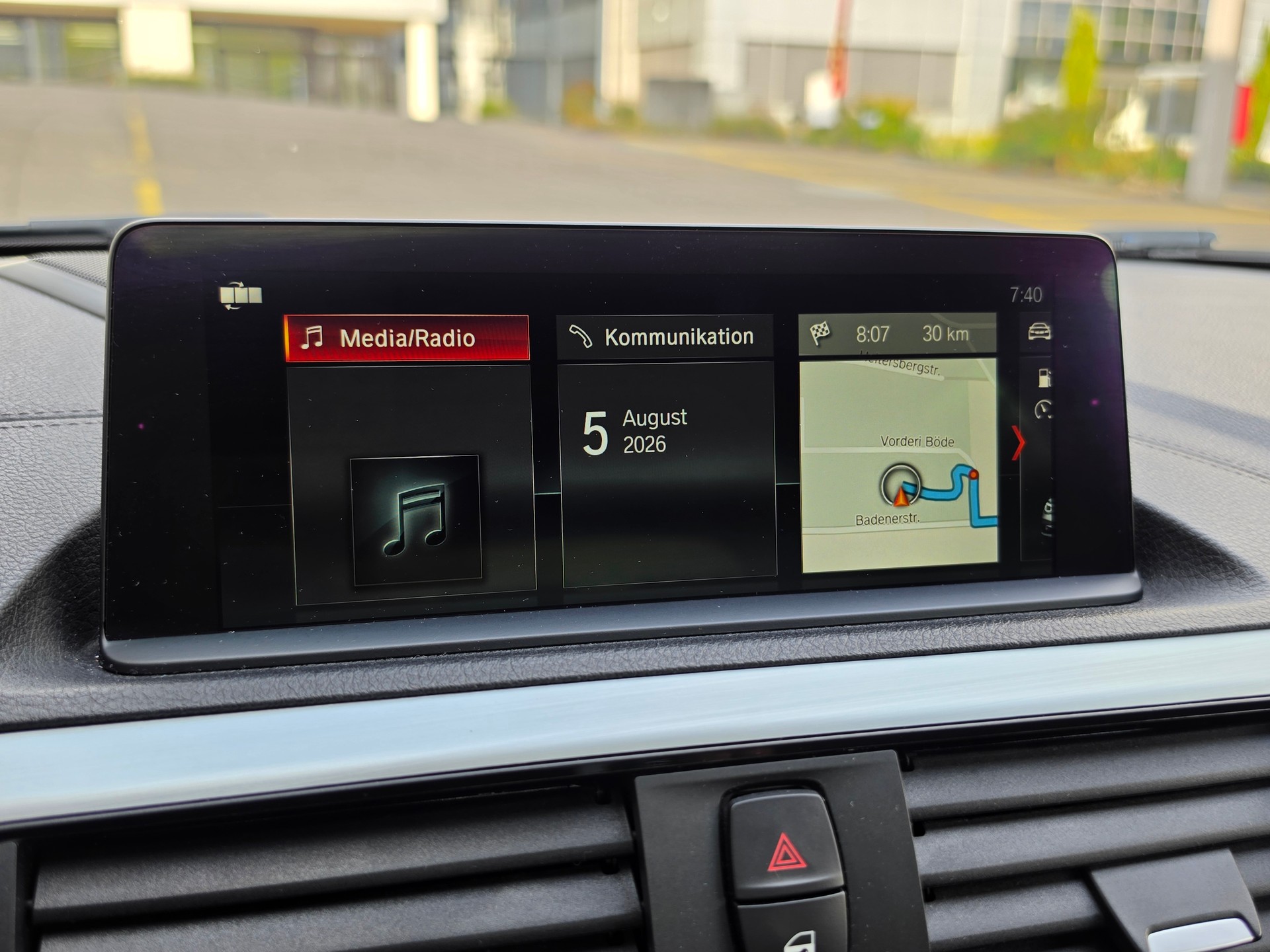 BMW M140i xDrive Steptronic-image-36
