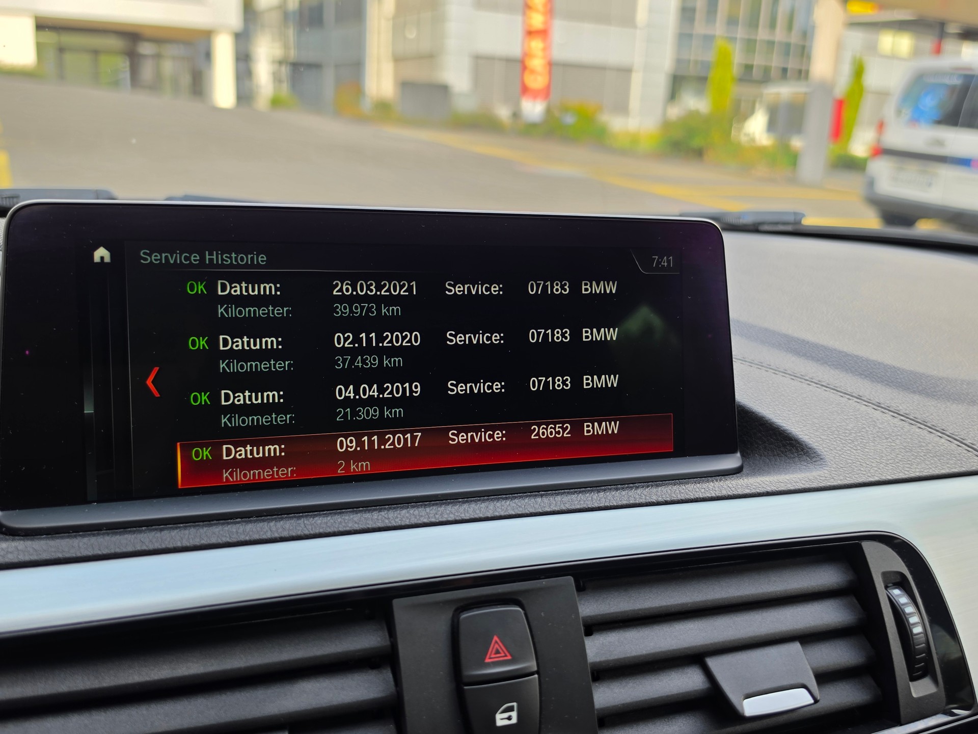 BMW M140i xDrive Steptronic-image-39
