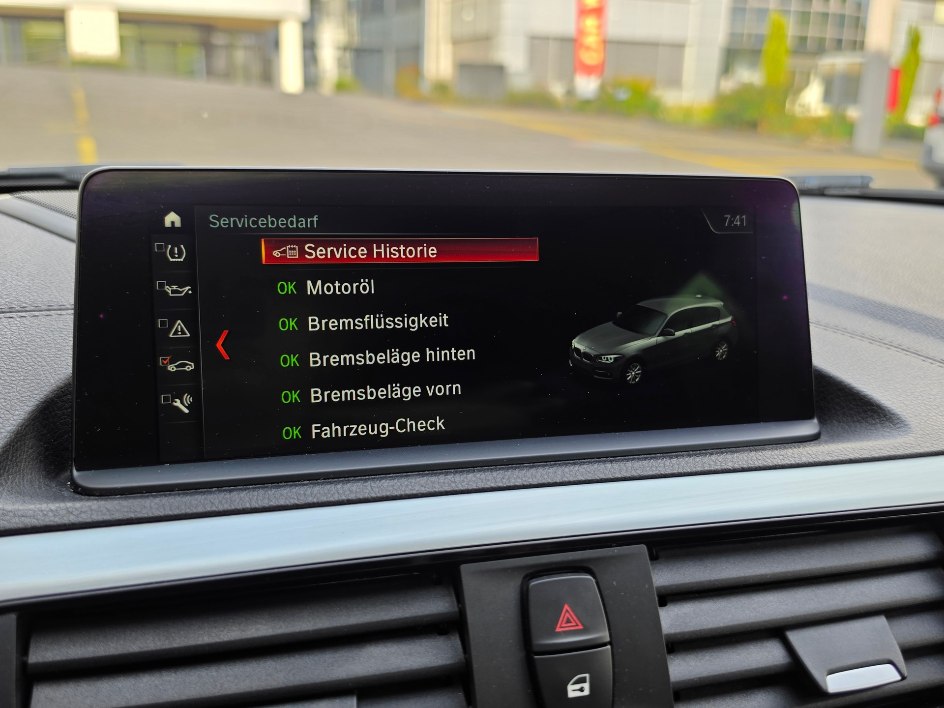 BMW M140i xDrive Steptronic-image-40